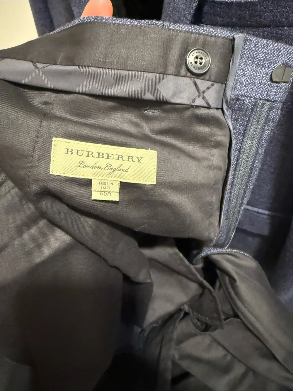 Burberry never worn